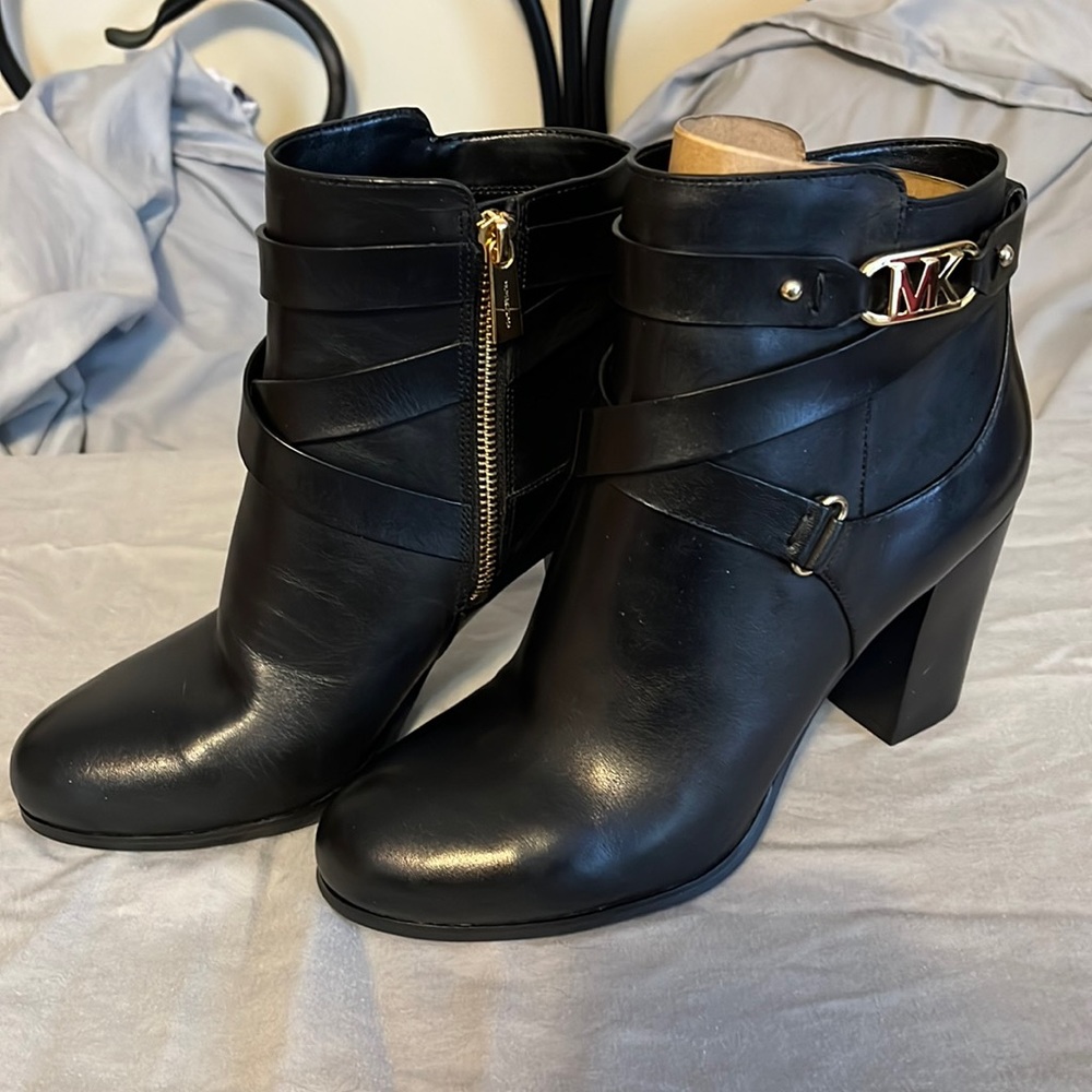 Women’s ankle boot